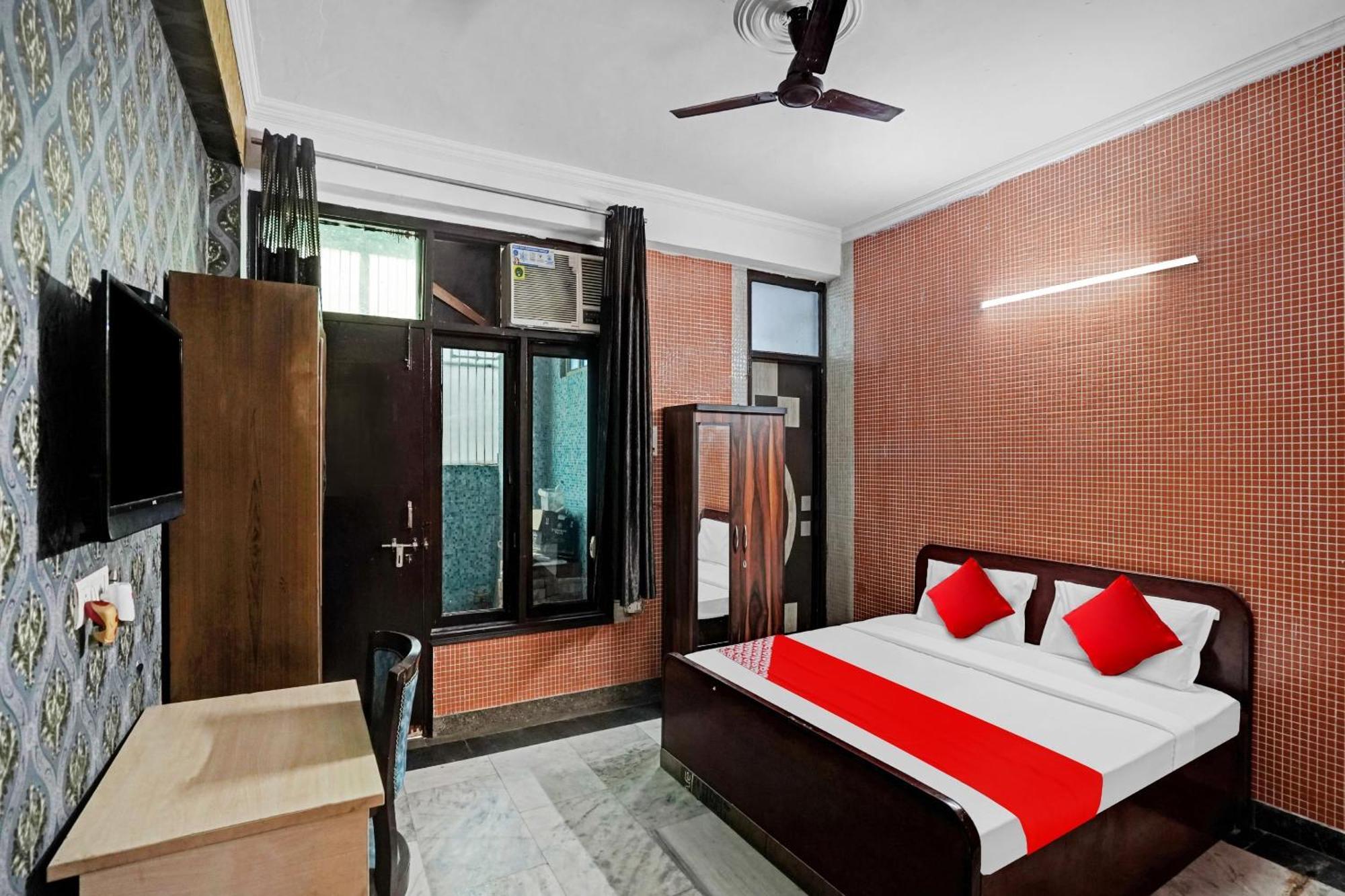 Hotel O Park View Noida Kültér fotó