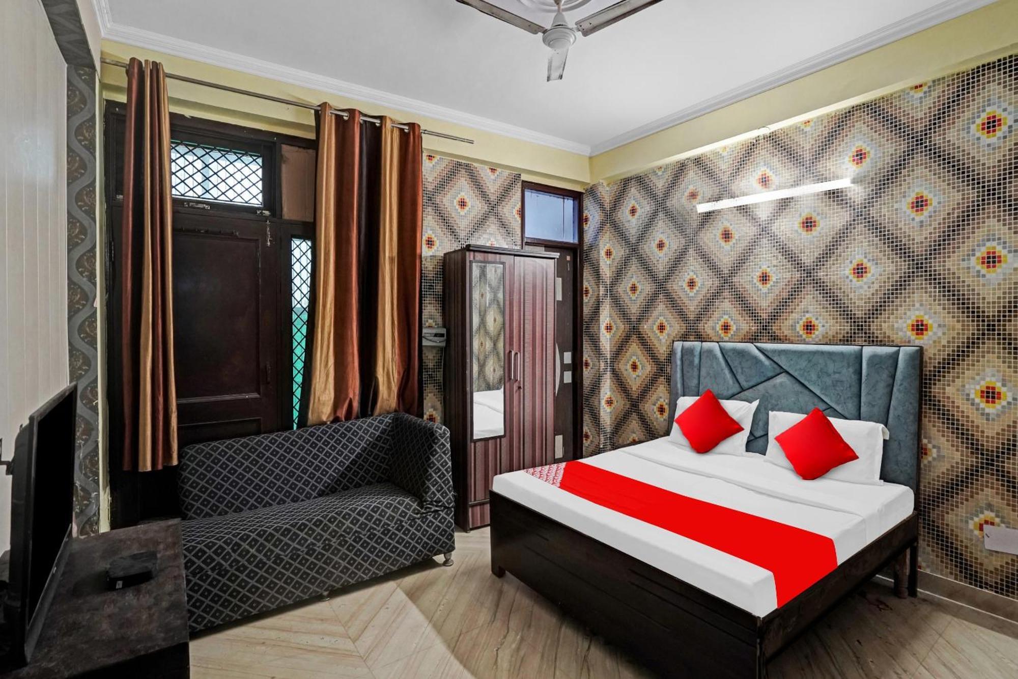 Hotel O Park View Noida Kültér fotó