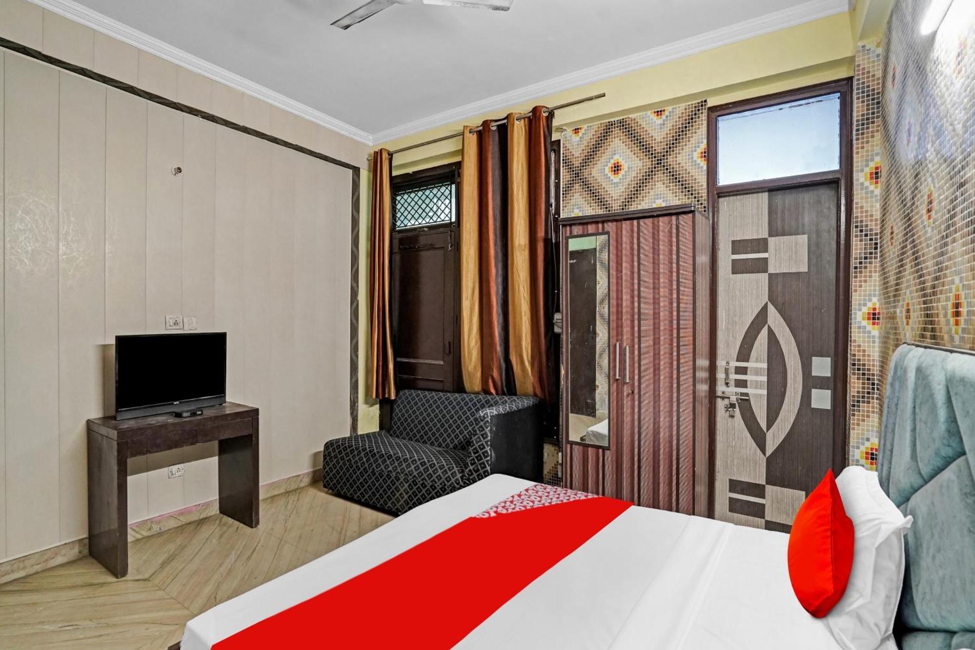 Hotel O Park View Noida Kültér fotó