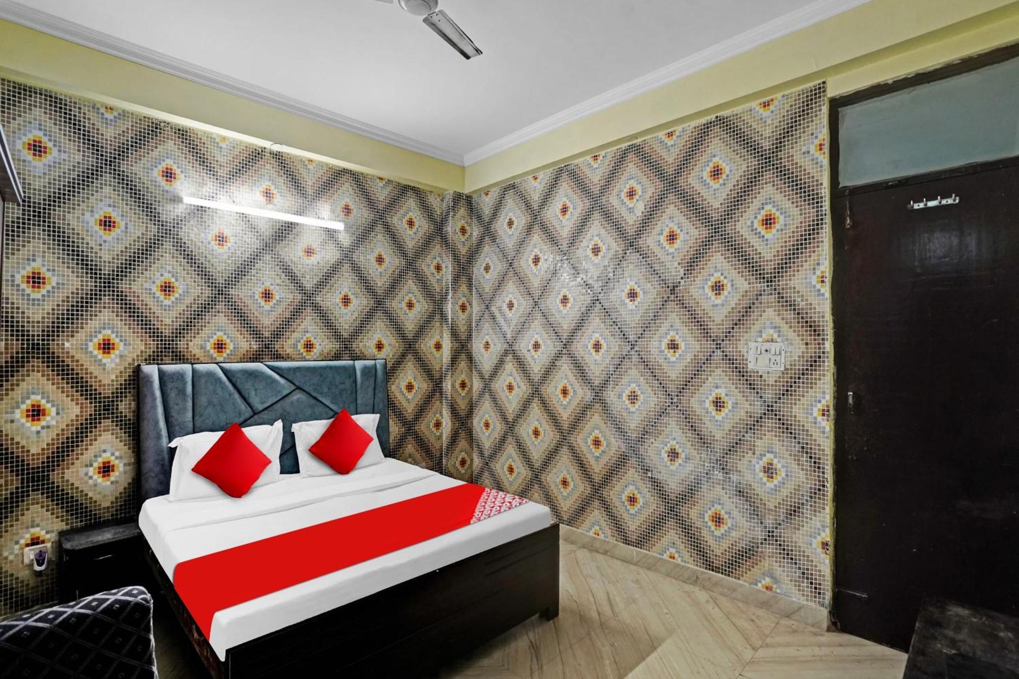 Hotel O Park View Noida Kültér fotó