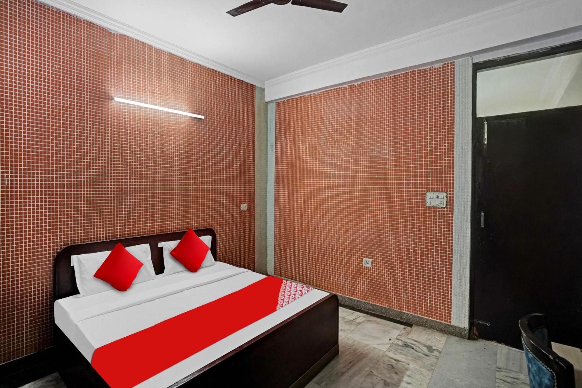 Hotel O Park View Noida Kültér fotó
